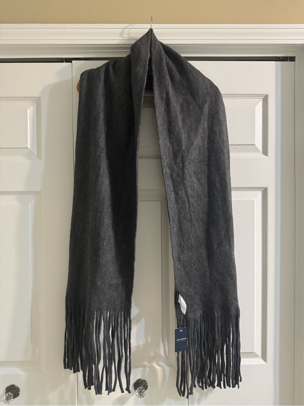 NWT Lucky Brand Charcoal Gray Brushed Knit Fringe Scarf
